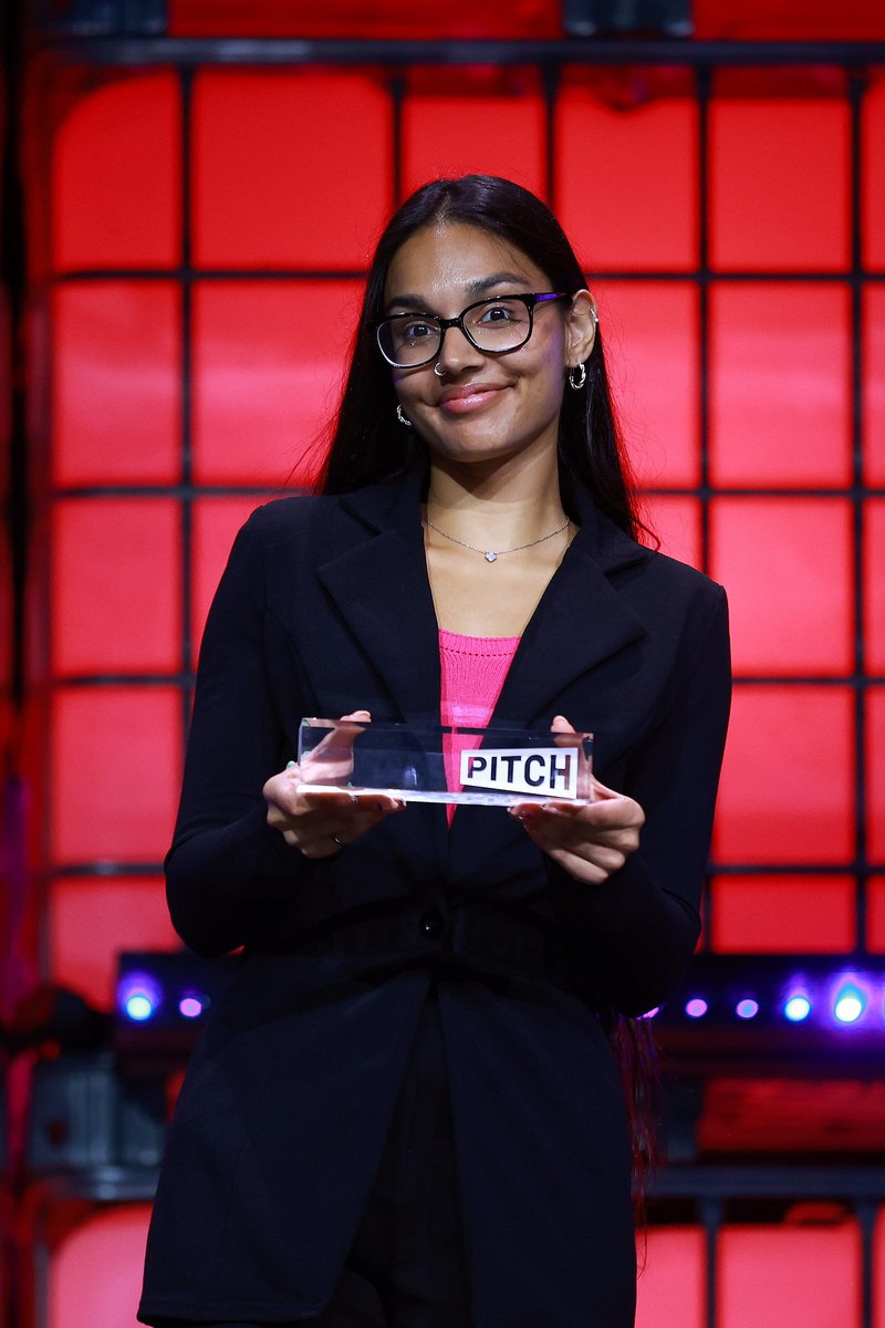 CollisionHQ's tweet image. The winner of PITCH at the final #CollisionConf in Toronto is...

@VoxcellBio 🏆