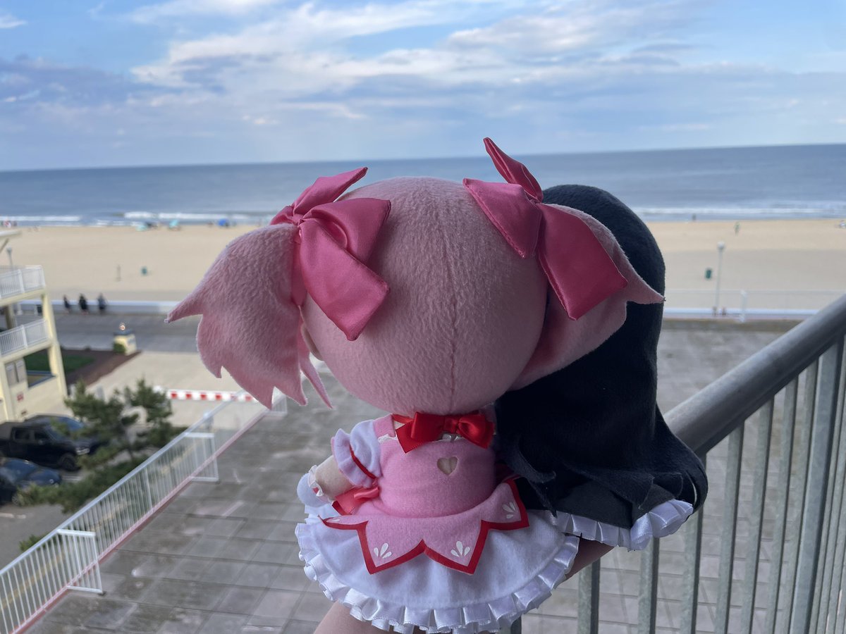 day 16

beach view
#madokamagica
#madohomu