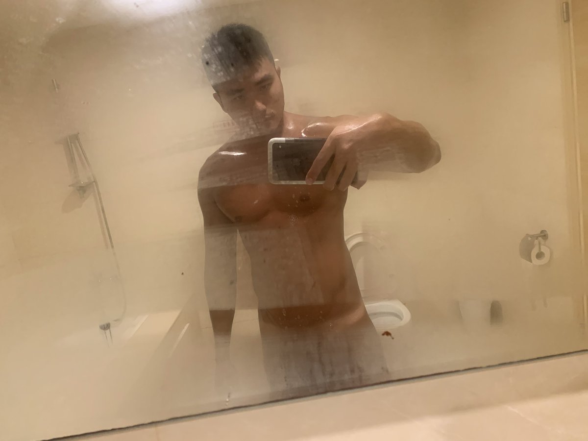 twboy517's tweet photo. 🛁🚿🧴 https://t.co/1Myn4F7Dll