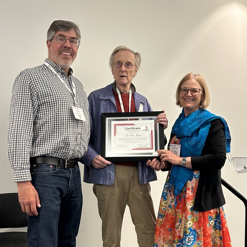 GeothermalCAN's tweet image. A true pioneer of the geothermal industry in Canada, Dr. Alan Jessop paved the way for researchers and scientists to follow in his footsteps, and move geothermal research and development forward. Join us as we congratulate Alan on receiving our 2024 Lifetime Achievement Award!