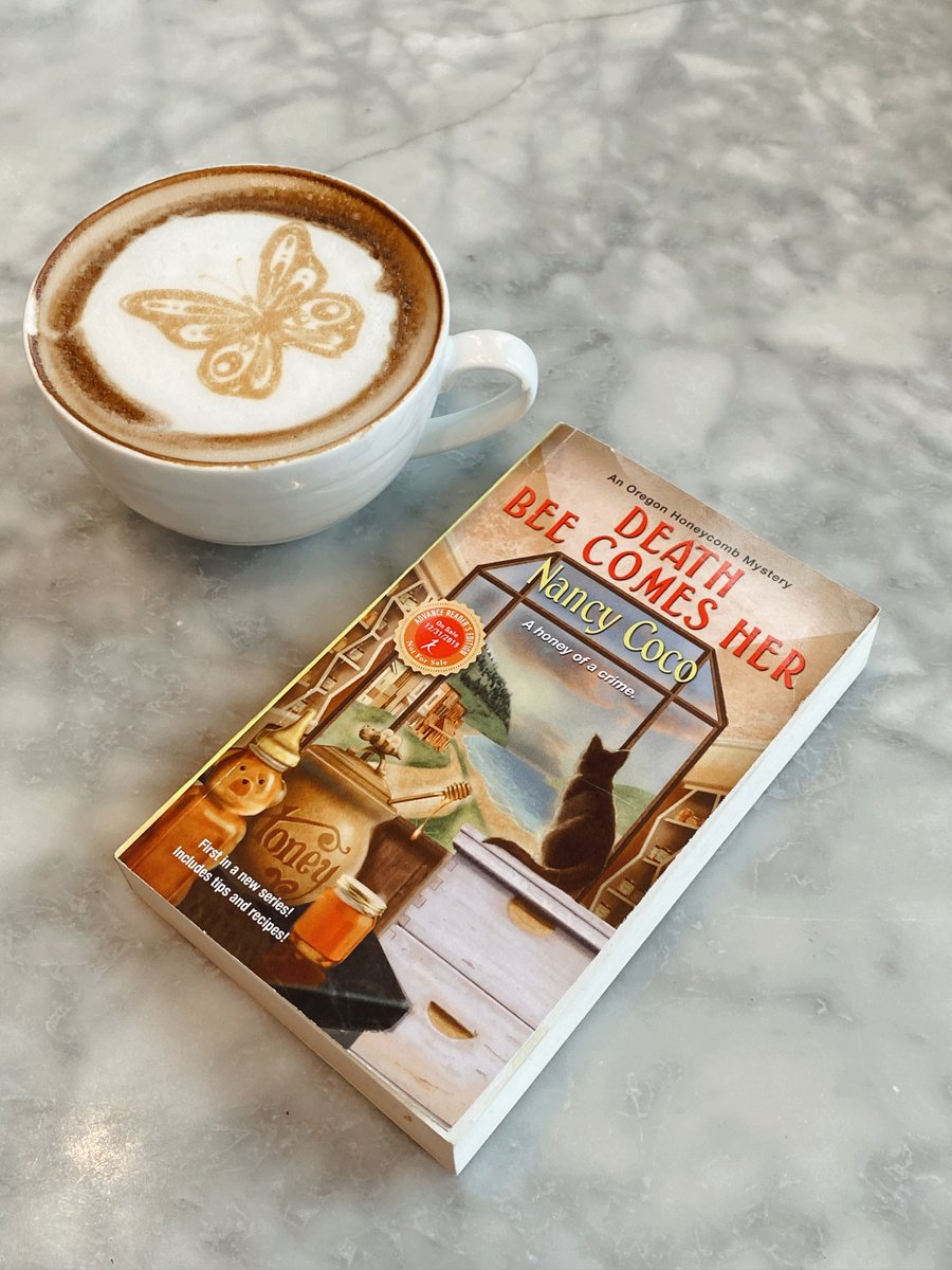 Angela Maria Hart tweet media