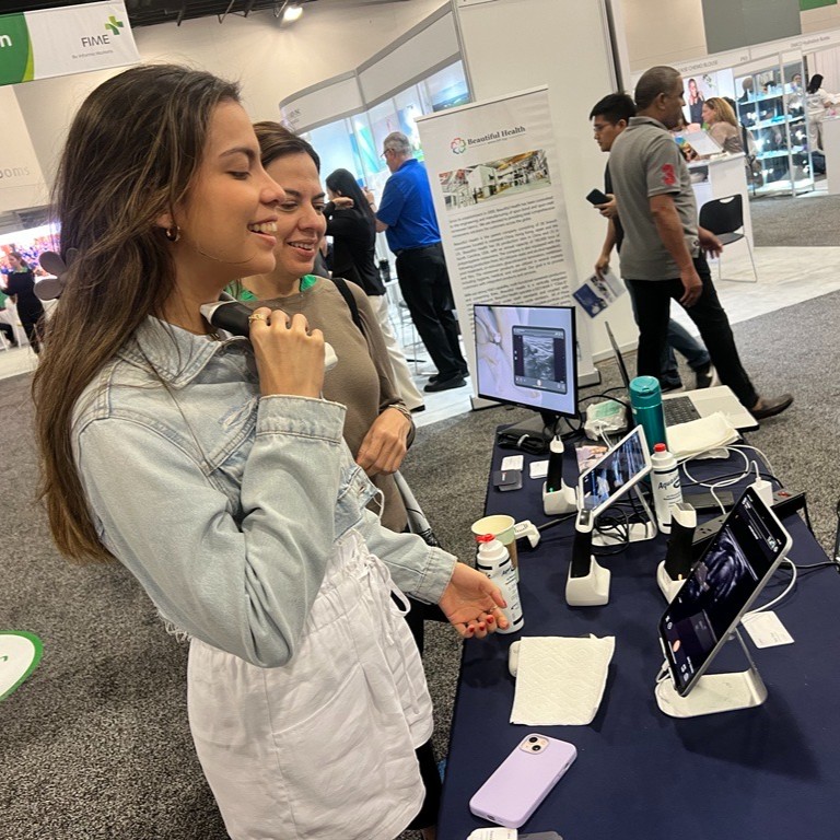 clariusmhealth's tweet image. 🚀 We had an incredible first day at #FIME2024 yesterday! Come say 👋 hi to our Clarius team at booth #O83 to learn the benefits of adding handheld ultrasound scanners to your practice. We can't wait to see you there!

Curious? Discover more 👉 bit.ly/3RpEtRY