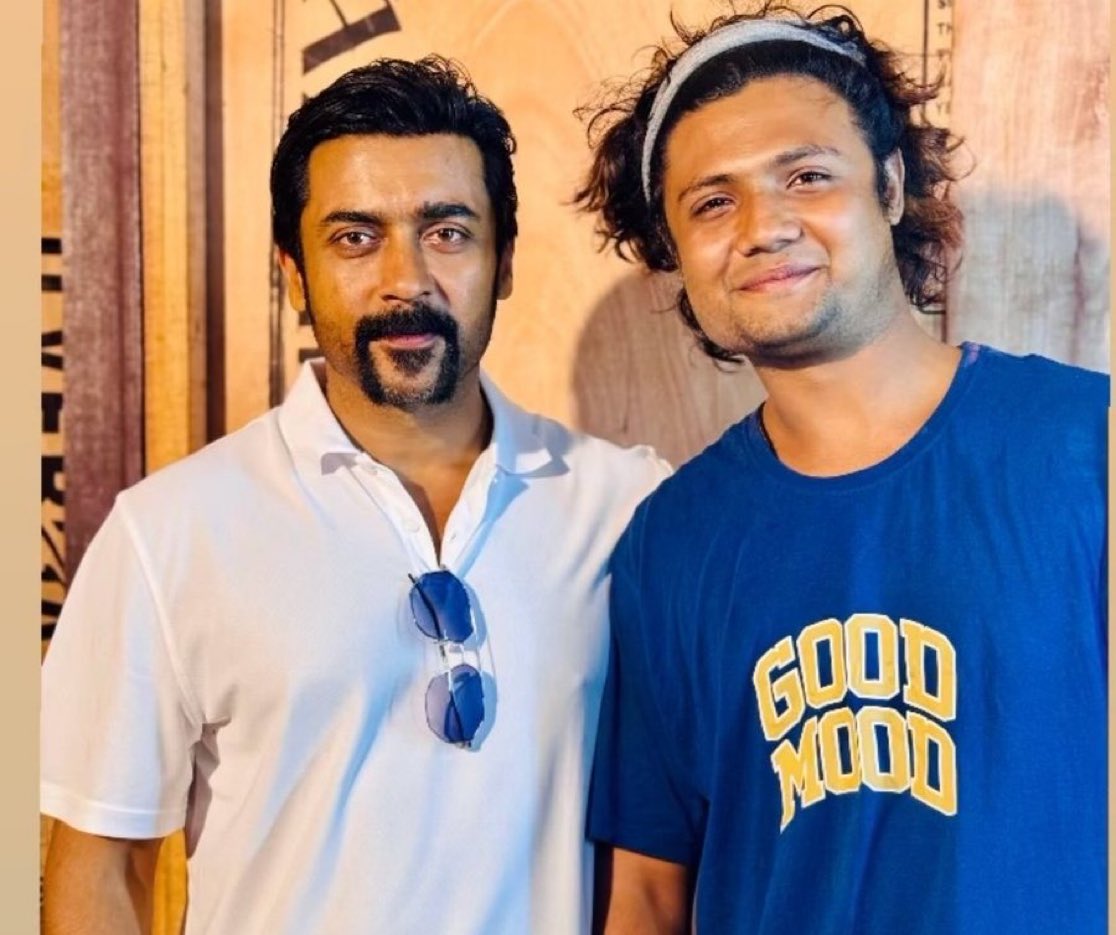 Cini Genie🃏 tweet media