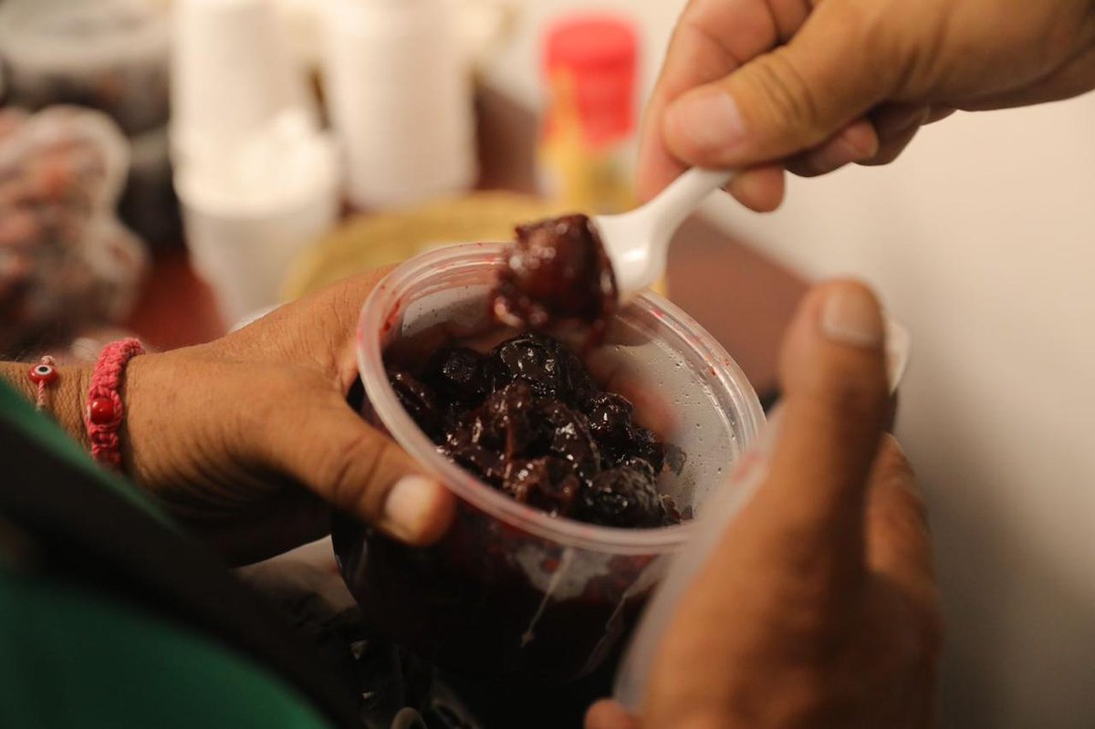PromoturSina's tweet photo. 🌟 ¡Vámonos a la V Feria de la Ciruela en Aguacaliente de Gárate, Pueblo Señorial! 🌟

Este domingo 23 de junio visita a los más de 40 expositores en el Pabellón gastronómico y artesanal, a partir de las 12 de mediodía.🙌🤩

#FeriaDeLaCiruela #AguacalienteDeGarate #PuebloSeñorial https://t.co/vcmGEGiJtm