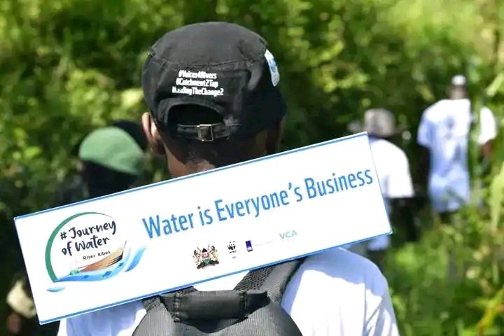 DollarEmmy1's tweet photo. #JourneyofWater Day 2
Today #Genz and i we're trekking through the middle catchment of the #RiverKibos.10-Kilometers done Maji safi: Jukumu Letu
#JourneyOfWater #Voices4Rivers #CatchmentToTap
#Action4Health
#VoicesForRivers
#Action4WaterAction4Food
#MajiSafiJukumuLetu https://t.co/qXNcTtc3XJ