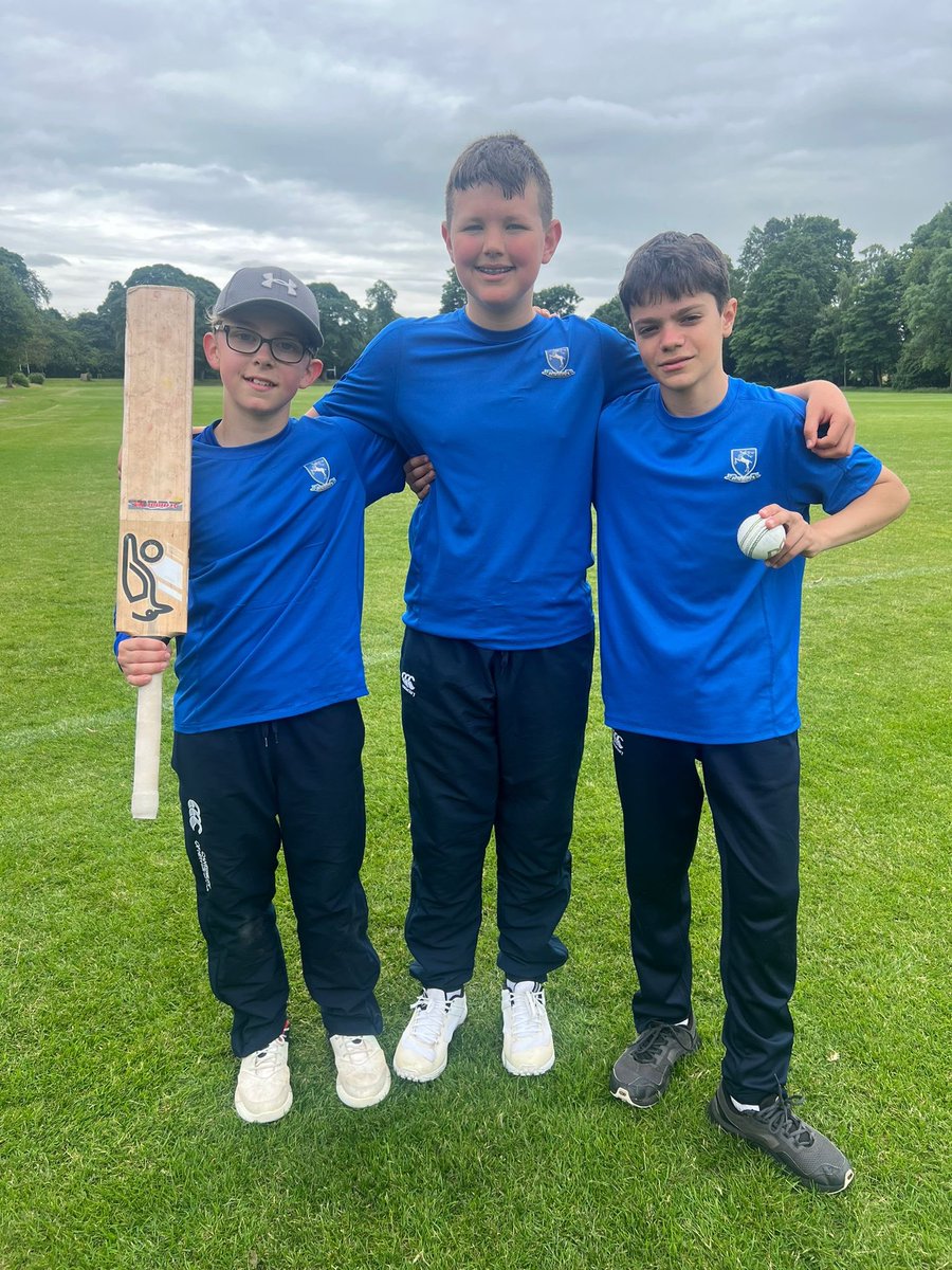 Cricket 🏏 

Busy week for the 13s!

Plate 1/4 Final - defeated Regent HS
B Cooper 22*
E Reid 14
D Lozano 4 wkts
Z Braithwaite 3 wkts

Plate 1/2 Final - defeated CCB ‘B’
E Reid 30
Z Braithwaite 25*
D Lozano 3 wkts
Z Braithwaite 3 wkts

They now play RBAI ‘B’ in Monday’s final.