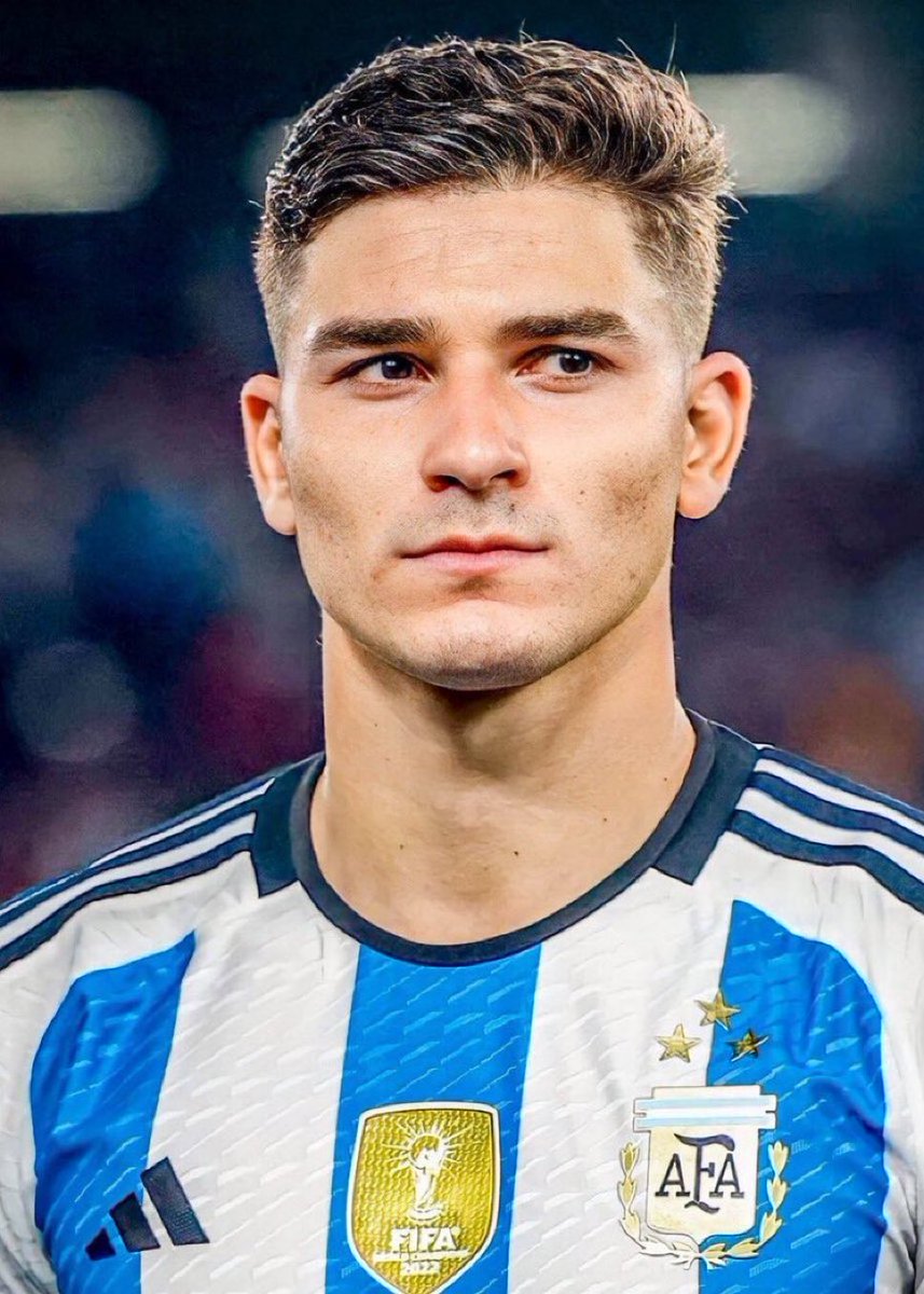 giraltpablo's tweet photo. La Araña Julián Álvarez y el primer gol de la Copa América 2024. 
¡Vamos Argentina! https://t.co/s65tCiL0j1