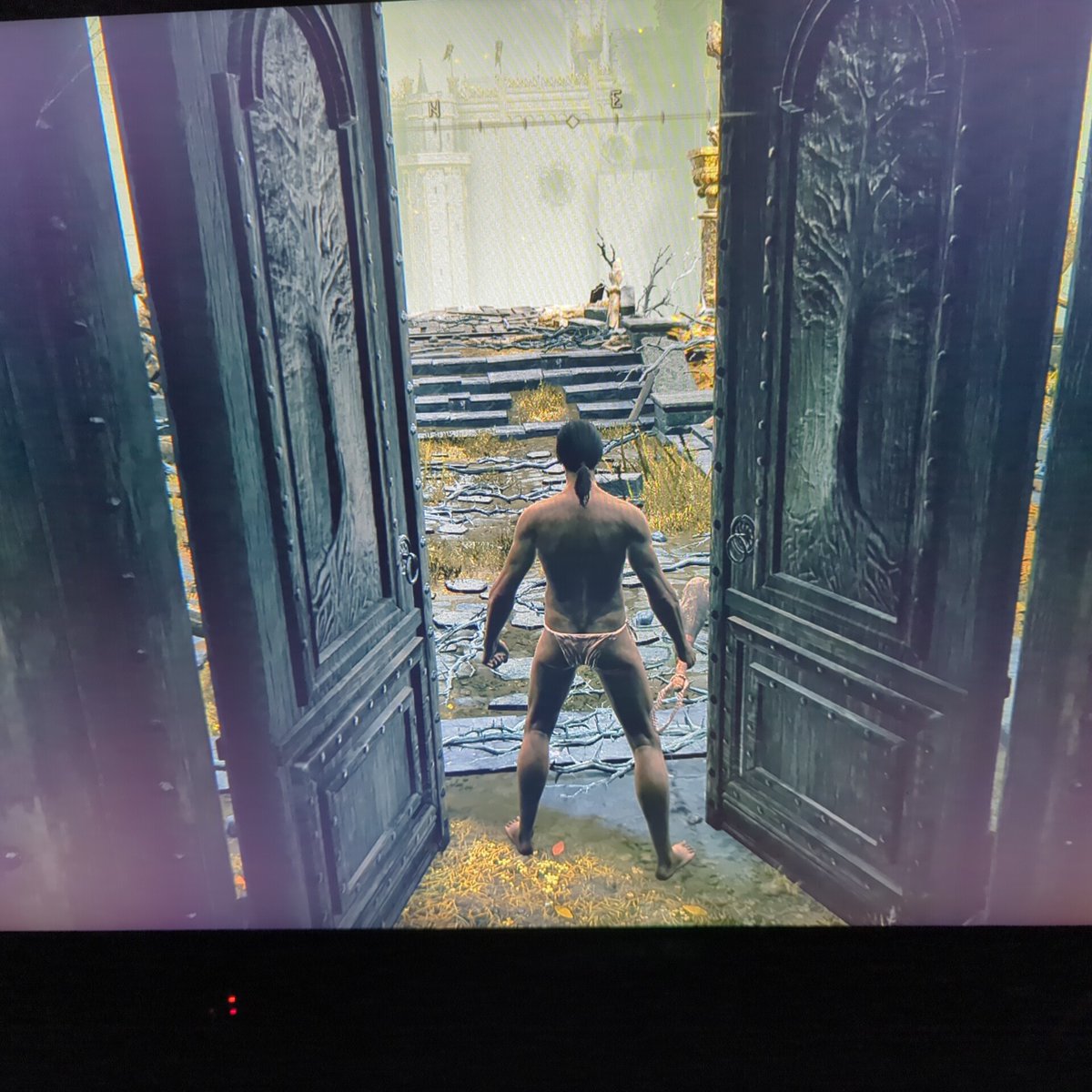 Streaming the build up to the DLC on YouTube and Twitch.

Twitch.tv/HayItzM3
YouTube.com/@hayitzm3