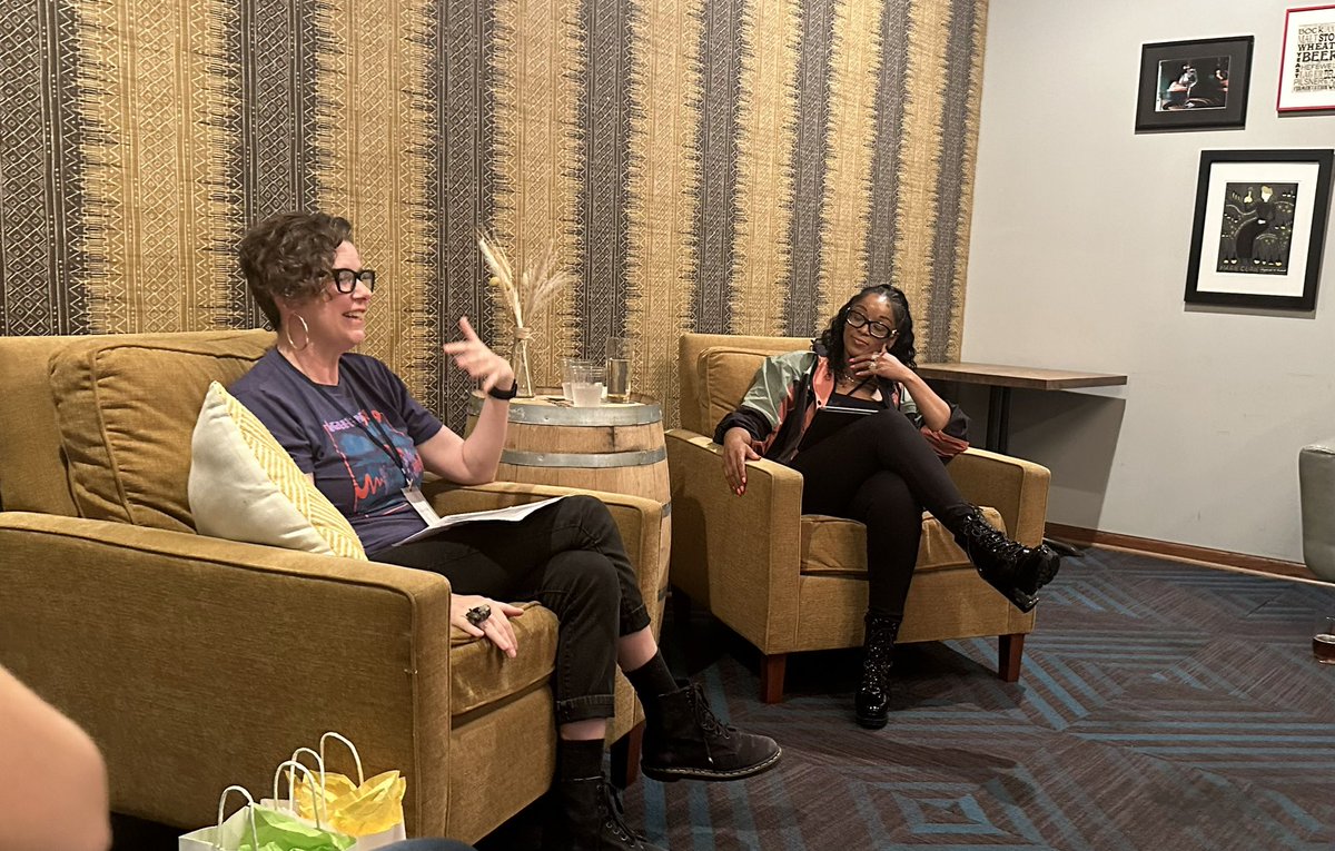 Great <a href="/WomenCommAustin/">WomnCommunicatorsATX</a> event hearing from <a href="/PausePlayPod/">Pause/Play</a> producers Elizabeth McQueen &amp; <a href="/MilestoMogul/">Miles Bloxson</a> of @kut_austin! Really appreciate their insights into creating content that resonates with your audience.