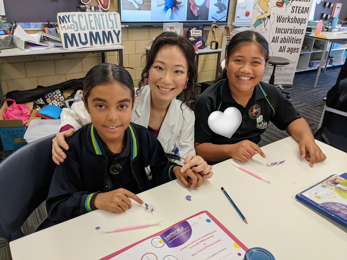 scientist_mum's tweet photo. TechTrails - a pleasure to share my scientist-author journey at West Byford Primary! Love the students' creativity in designing their own microbes π¦ π¦ .
#techtrails @WITWA #scicomm #stem #ceeative #drRina #rinafu #scienceworkshop #kidsbook #kidscience #seeherbeher #inspire https://t.co/5nY9PDBtVJ