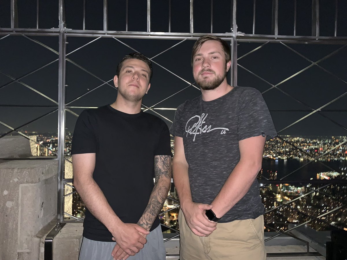 Im_Markz's tweet image. I found him 3 years later @Defeaat