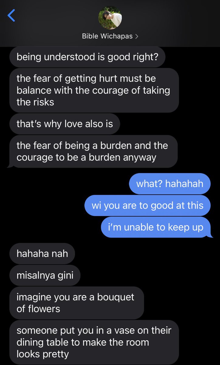 morenefarious's tweet image. 621. he’s the therapist you don’t know you’d need