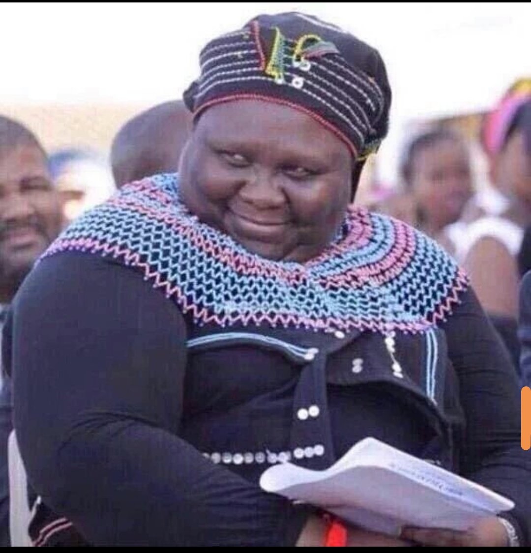 GodwillTk's tweet photo. @LwaziLam @Am_Blujay Phendula phela mr Howard https://t.co/zyY2xrrarv
