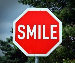 DTNEtiquette's tweet photo. Preponderant evidence exists on how the brain responds to a simple smile...give one to receive one! ~ #DTN #Smile #ShareASmile #SmilingHelps https://t.co/cf98c8aJw7
