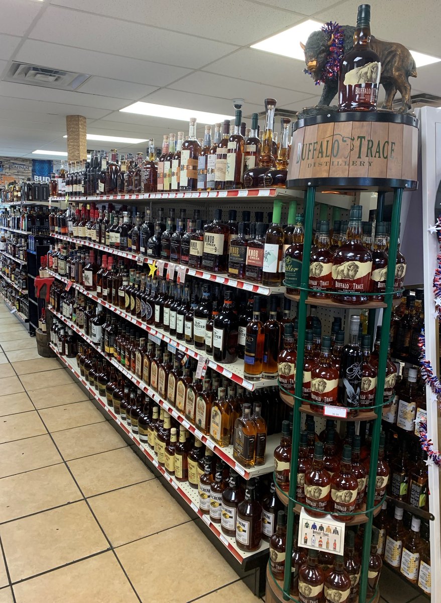 #London #Kentucky Inclusion Brand #Bourbon #Whiskey is in the house!

Welcome #BuddysLiquor to our growing family of #Spirits retailers where you can grab a bottle our savory blend! Great location, great selection!!

Buddy's Liquor
1574 Main Street
London, KY 40741

#IncludeMe 🥃
