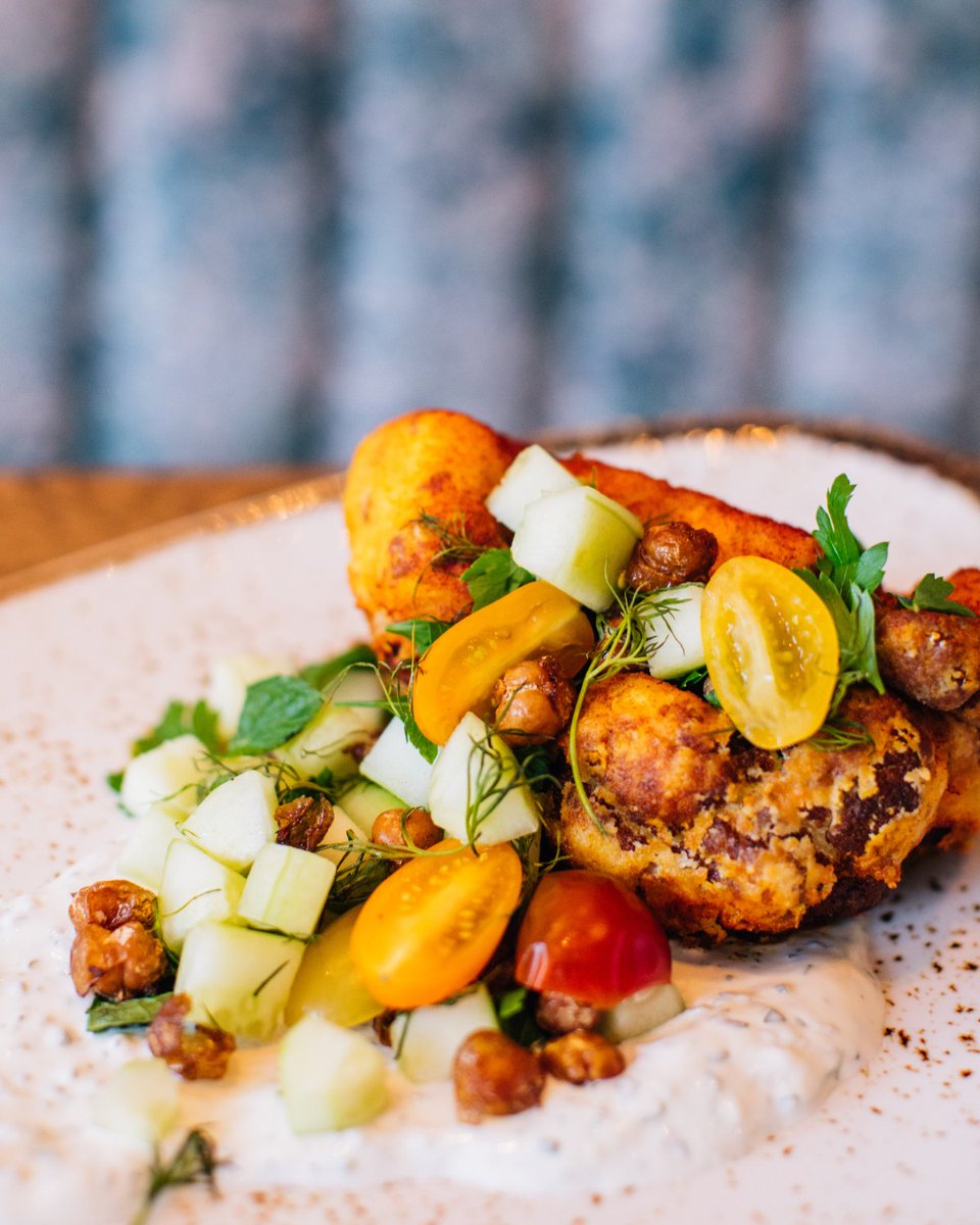 Elevated New American cuisine and sophisticated hand-crafted cocktails — what could be better? Ella’s in Hyatt Centric Nashville has it all.