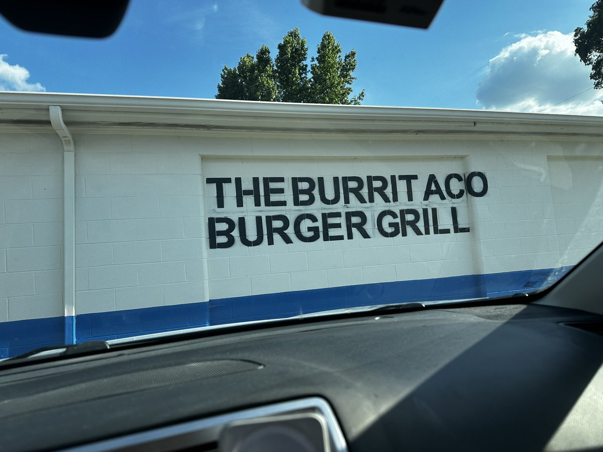 SausageLinks's tweet photo. This place is amazing! Best burger I have had EVER!!! https://t.co/hFIVTaZoRC