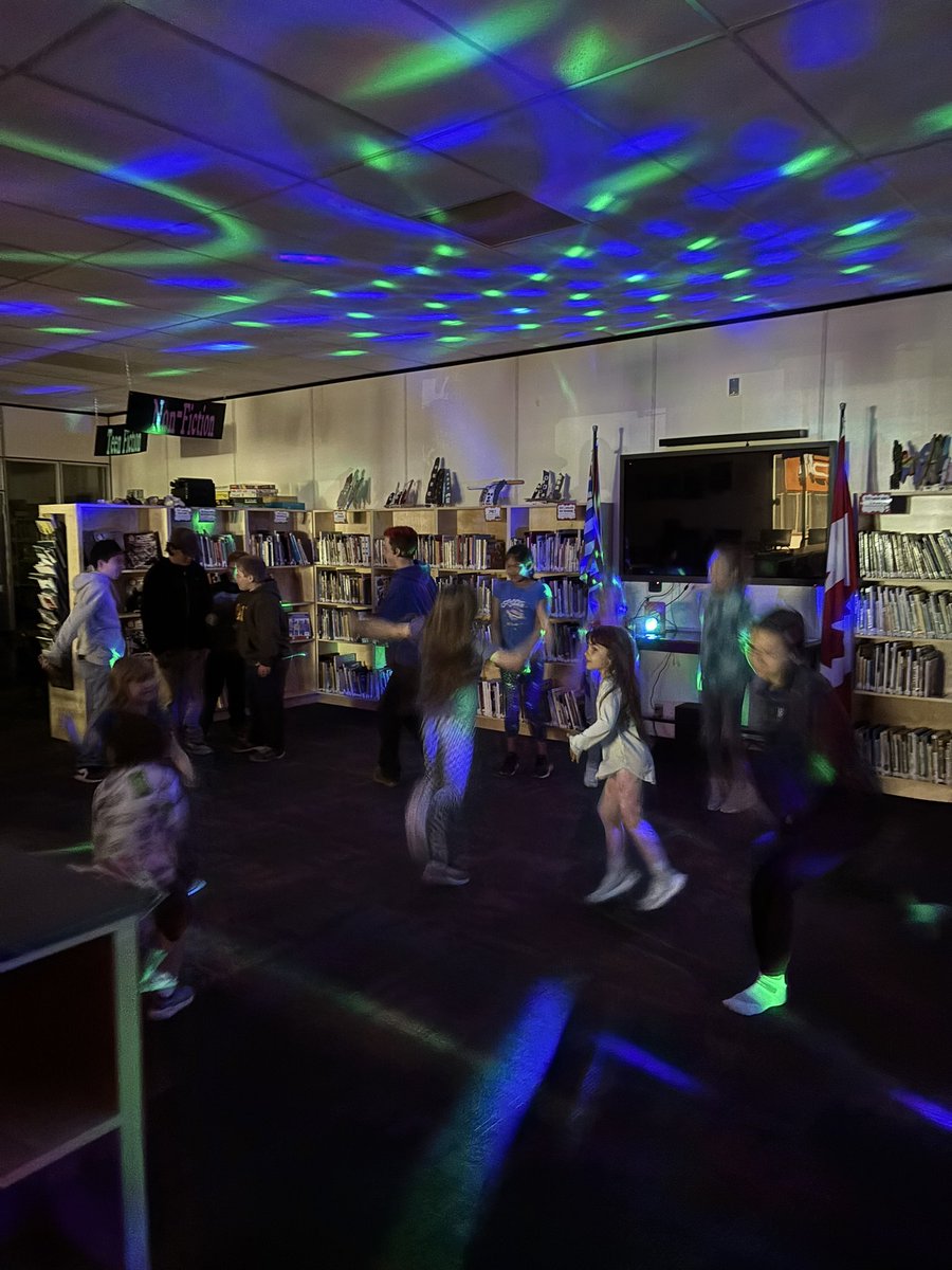 jd19723's tweet photo. DJ Gypsy (grade 10 student) set up this dance party for the elementary kids today at lunch! So much fun. I love the spirit of volunteerism in this kid. 😊 https://t.co/RfcKsRQKIM