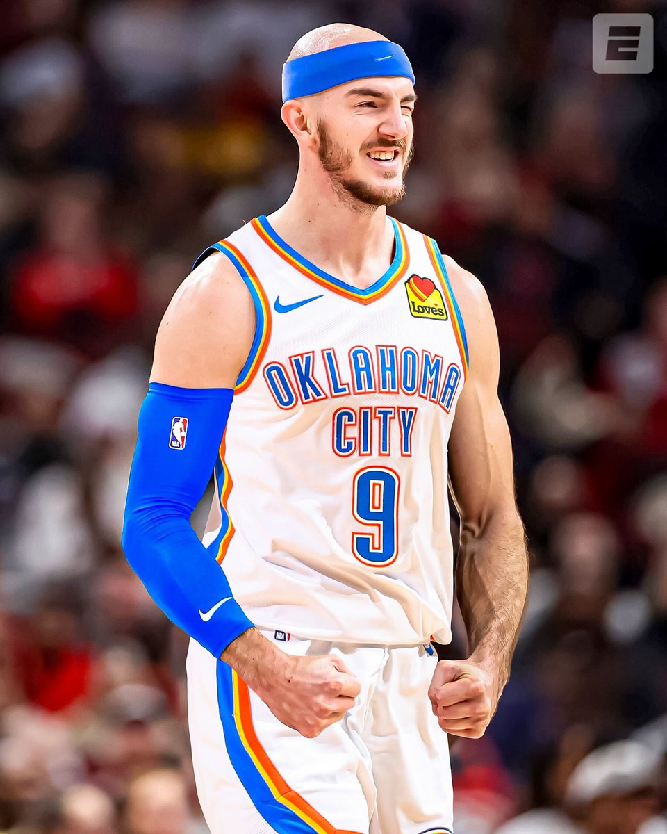 Caruso back in Thunder threads ⚡️

(via <a href="/wojespn/">Adrian Wojnarowski</a>)