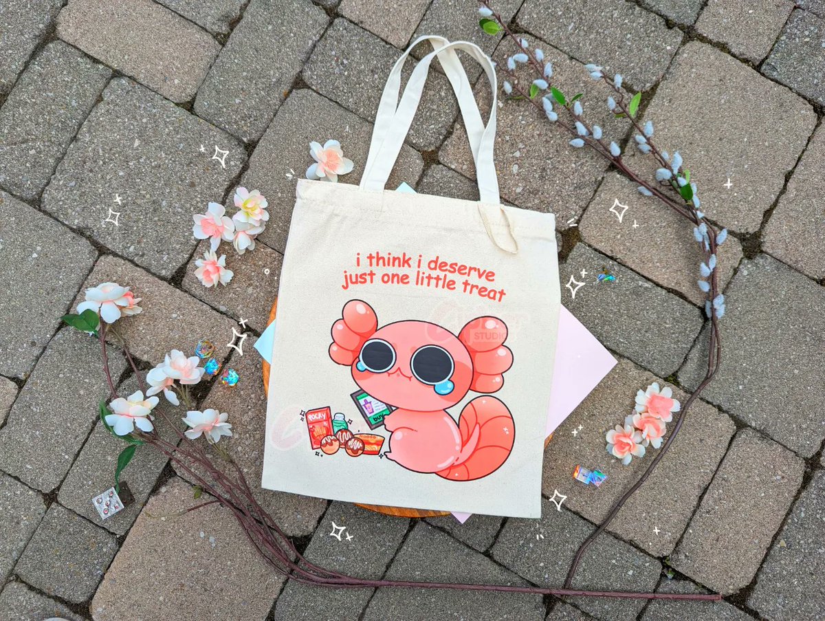 robinyoten's tweet photo. CHECK OUT THESE TOTE BAGS I MADE https://t.co/qhmtzZRDbm