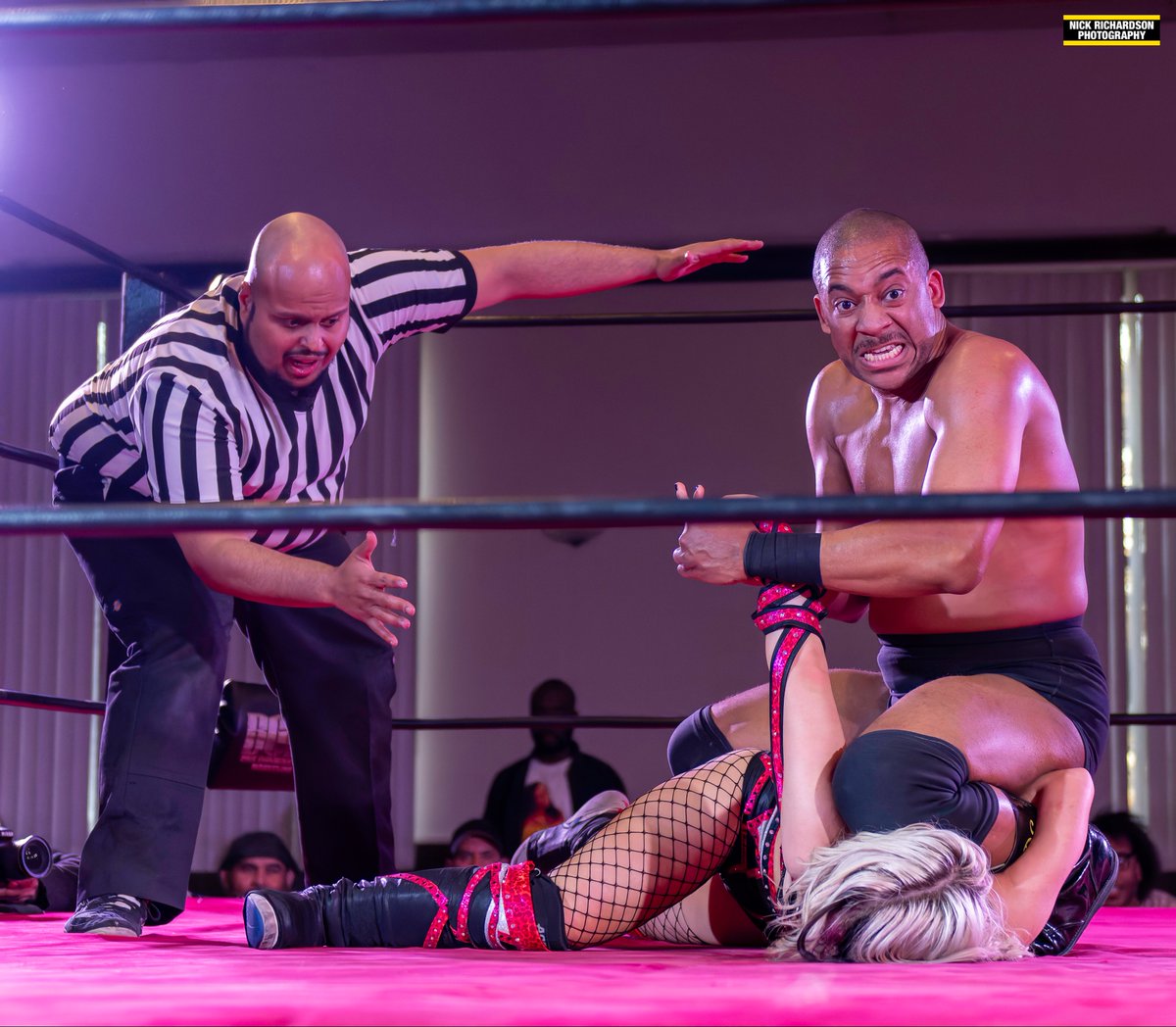 NickNrichard's tweet image. Congratulations to the All Father, Mr. Darius Carter @MrDariusCarter for being on Black Rasslin&apos; Podcast @blackrasslin list of top 50 black wrestlers as #7.
 
Darius is the wrestler I’ve photographed the most, and always enjoy watching him work.
 
#BRP50
 
#AllFather