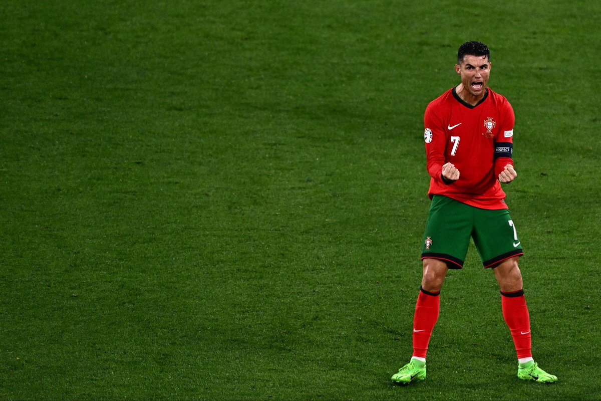 يا حلم الأيام الشداد .. يا حلم الأيام الليان ❤️🇵🇹