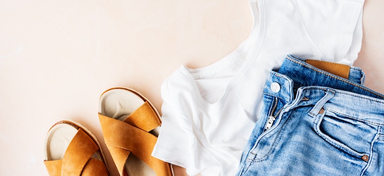 Happy first day of summer! ☀️ Wondering what to wear to beat the heat? Get expert advice from Apparel, Events and Hospitality Management professor Guowen Song, who was interviewed in TIME about dressing for hot weather. bit.ly/3VBtEgG