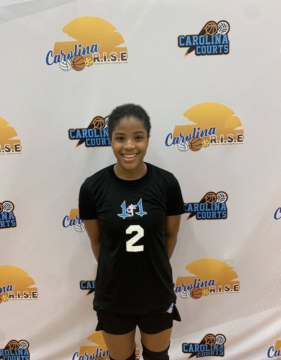 Stock Risers from the RISE Summer Showcase: 

These Prospects Need to be on college coaches radars after their performance at the RISE Summer Showcase. 

Read More: carolinacourts.com/news_article/s… 

<a href="/Assist_U_/">AssistU Recruiting</a> <a href="/BallHerHoopsCLT/">BallHer coach Holt</a> <a href="/ajcook_1/">AJ Cook</a> <a href="/CoachTomerlin/">Ben Tomerlin</a> 

#RISEReport #RISESummerShowcase