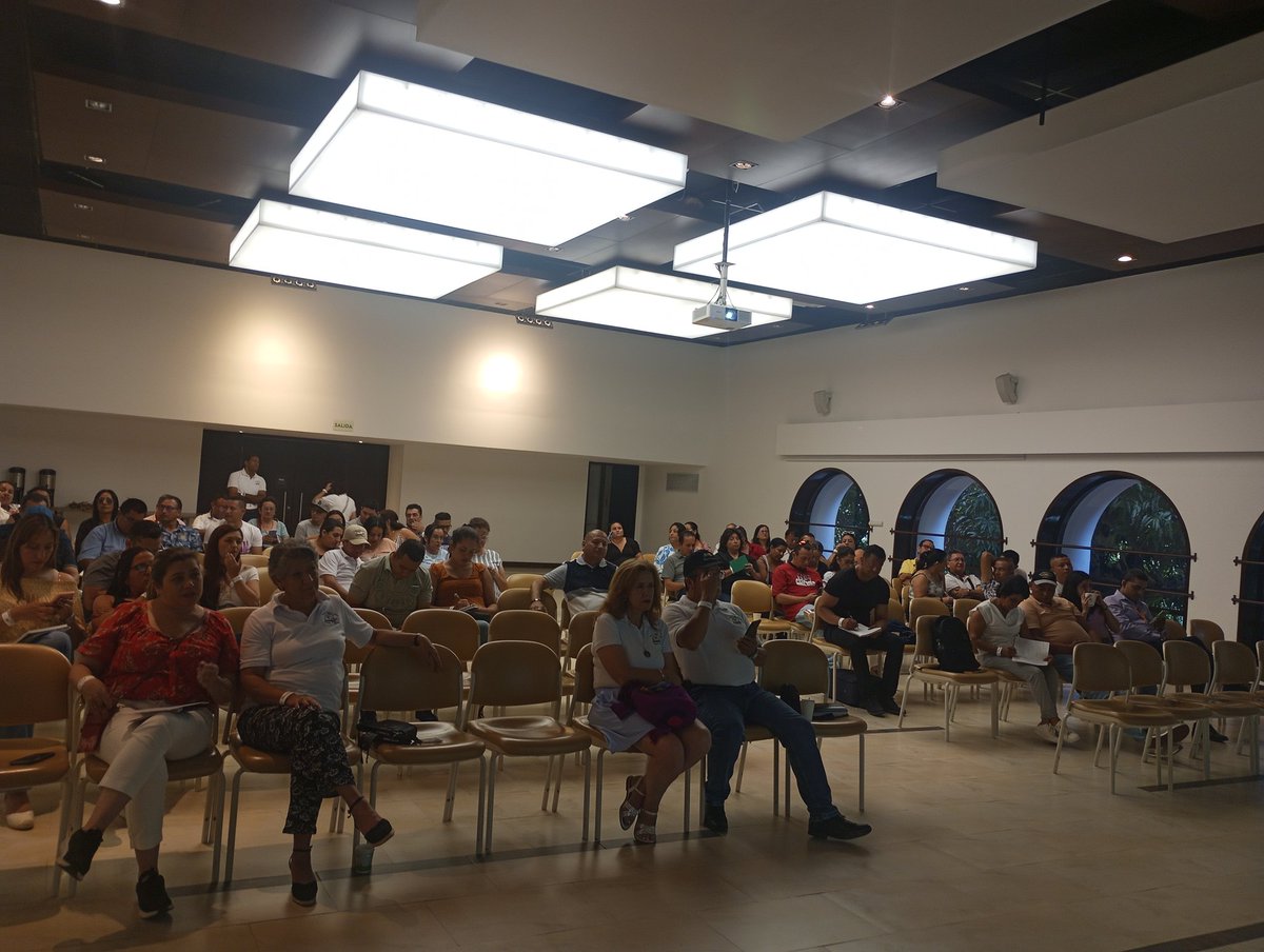 Capacitación en concursos de méritos para personal administrativo de la educación en provisionalidad #SintrenalCundinamarcaCapacitaSusAfiliados