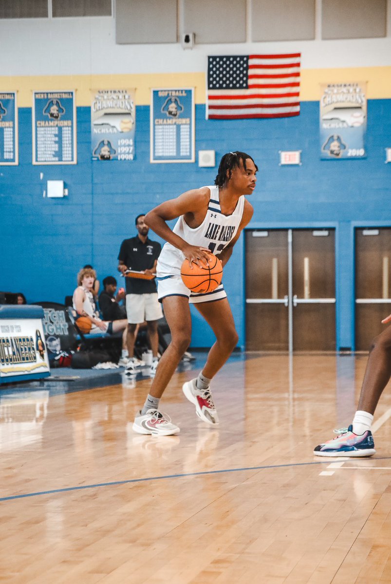 1 ØF 1 ✞ (@thelamarmurray) on Twitter photo Huge thanks to <a href="/JAX_MBB/">Jacksonville Men’s Basketball 🏀</a> for the camp invite! Excited for the opportunity to learn, play, and grow. Let’s make some amazing memories on the court! 💪🏽🏆
#BasketballCamp #Grateful #jacksonvillefl Huge thanks to <a href="/JAX_MBB/">Jacksonville Men’s Basketball 🏀</a> for the camp invite! Excited for the opportunity to learn, play, and grow. Let’s make some amazing memories on the court! 💪🏽🏆
#BasketballCamp #Grateful #jacksonvillefl