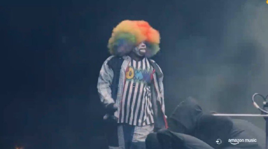 AkademiksTV's tweet photo. Fans notice the clown on Kendrick’s show was an apparent pedophile https://t.co/t9uThAcuMm