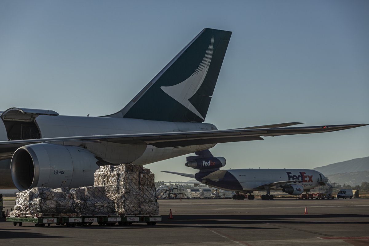 SedecoJalisco's tweet image. El día de hoy iniciamos con la primera conferencia virtual sobre las oportunidades de negocio en Estados Unidos. 🌟

Recuerda que aún abordaremos 15 países más para que conozcas lo que cada mercado tiene para ti.🌍
Conoce los detalles: gobjal.mx/LanzamientoOpo…