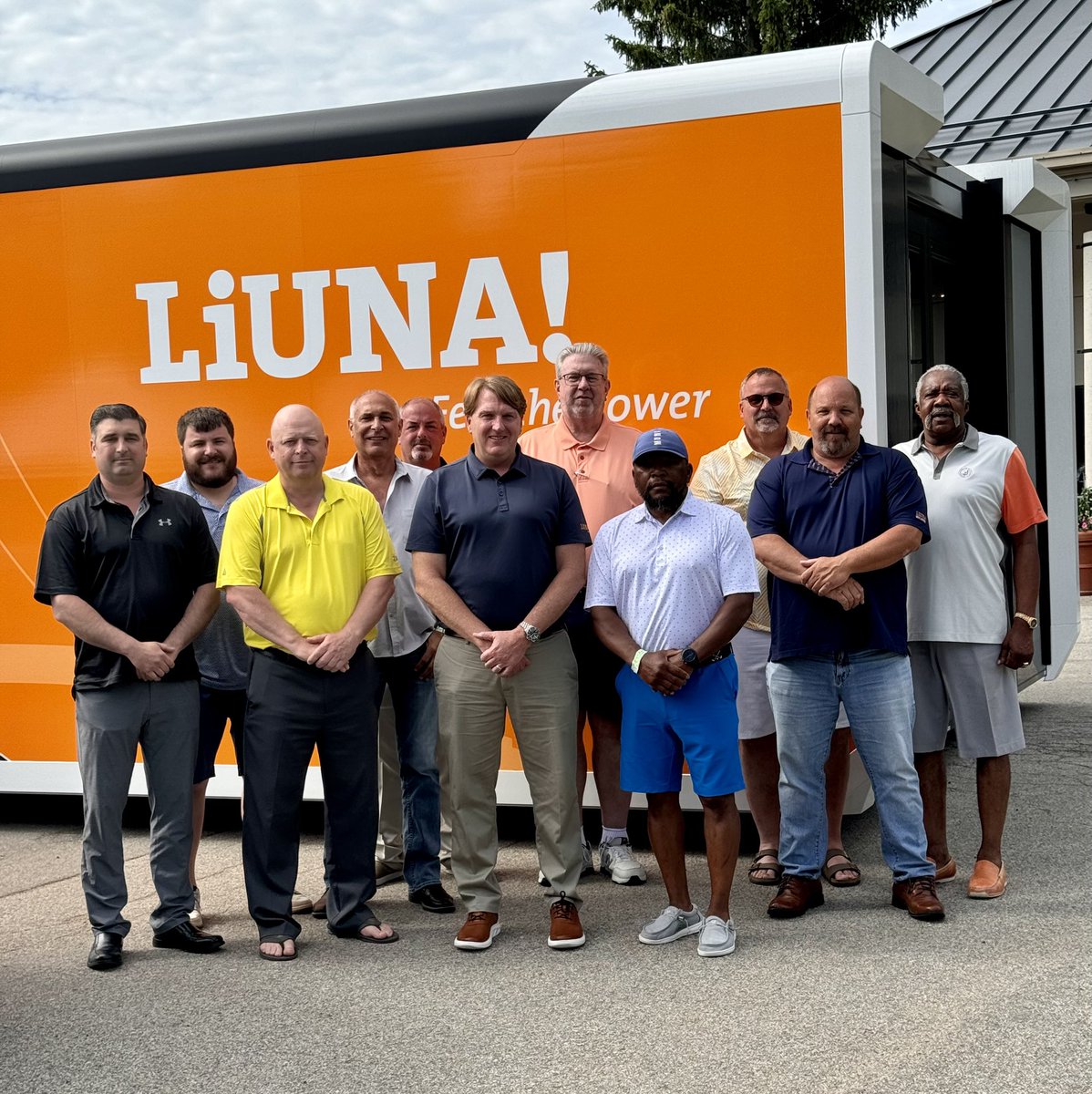 GPBrentBooker's tweet image. Earlier this week, I traveled to Michigan for their District Council Summer Conference. I saw their impressive new mobile training center and discussed with Michigan leaders the importance of growing #LIUNAs POWER! #LaborersRising #MarchToOneMillion