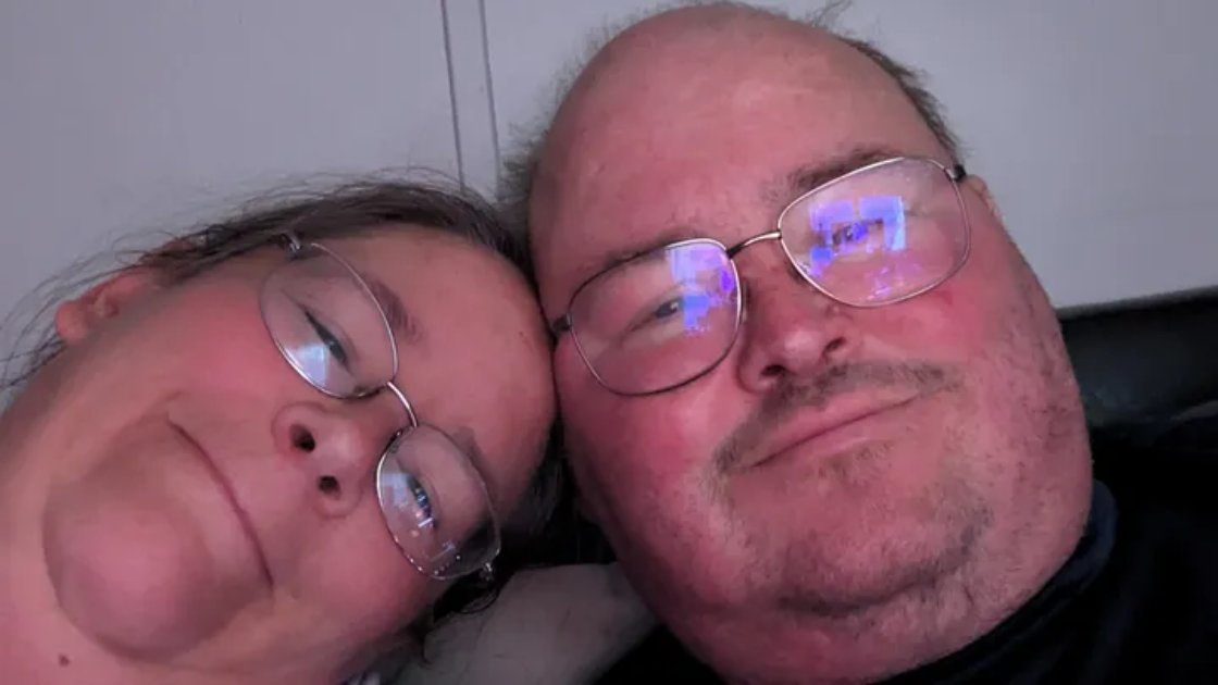 As you know Rocked On Podcast Network is all about helping others. Please meet Earl Hodtwalker, and help us help him accomplish his Go Fund Me goal. 

Rocked On Podcast Network is matching each dollar up to $250 in the next 72 hours starting at 7pm on 6.20.2024, and added a