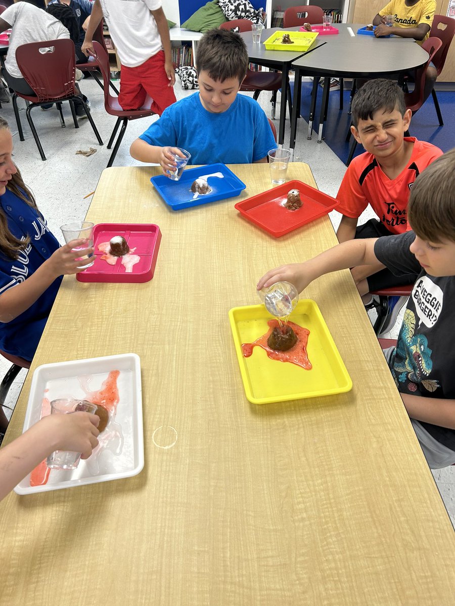 Mrs. Wagner tweet media