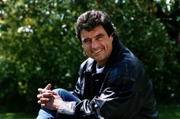 Tom Wicker tweet media