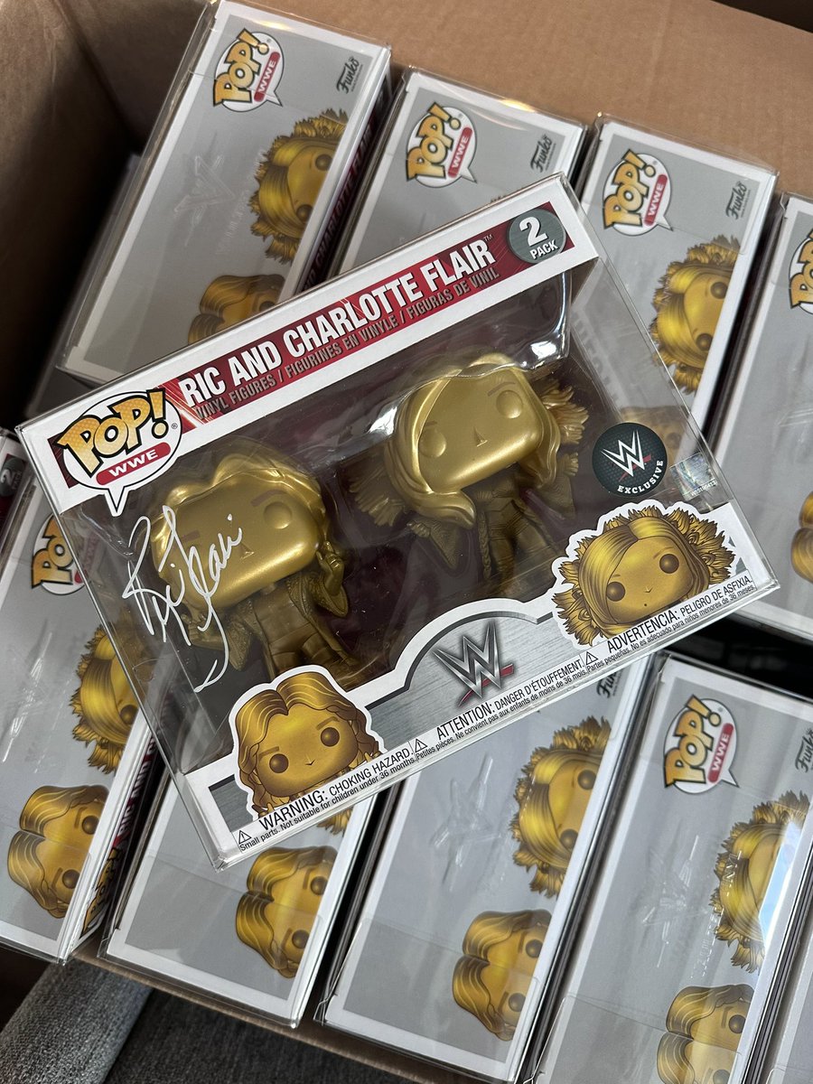 Ric Flair Autographed Funko Pops - Available Tomorrow! 

Wooooo! 

darkparlororiginals.com/collections/wr…