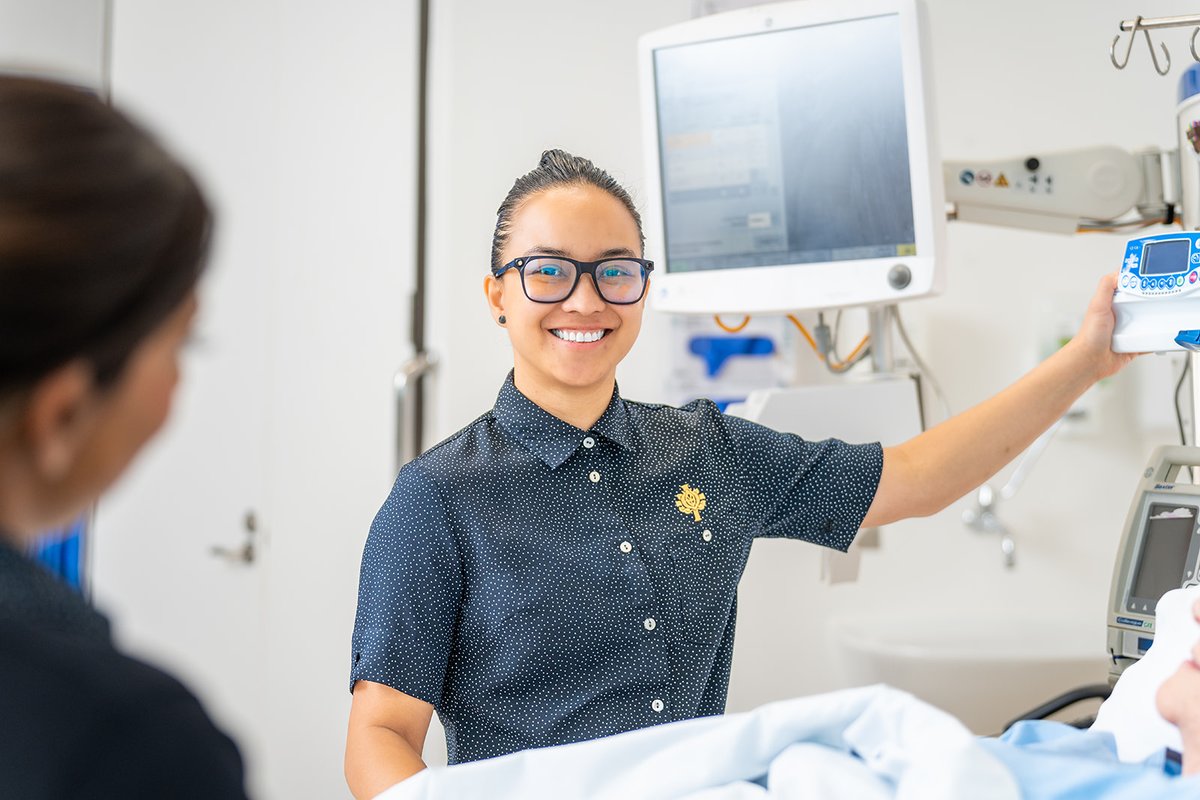 🎓🔉Calling #VIC graduates! Today is the last day to submit your applications for our 12-month graduate #nurse, #midwife and #alliedhealth programs beginning in February 2025! 

↪️Head over to sjog.org.au/graduatenursing before it's too late! #graduatenursing #opportunityawaits