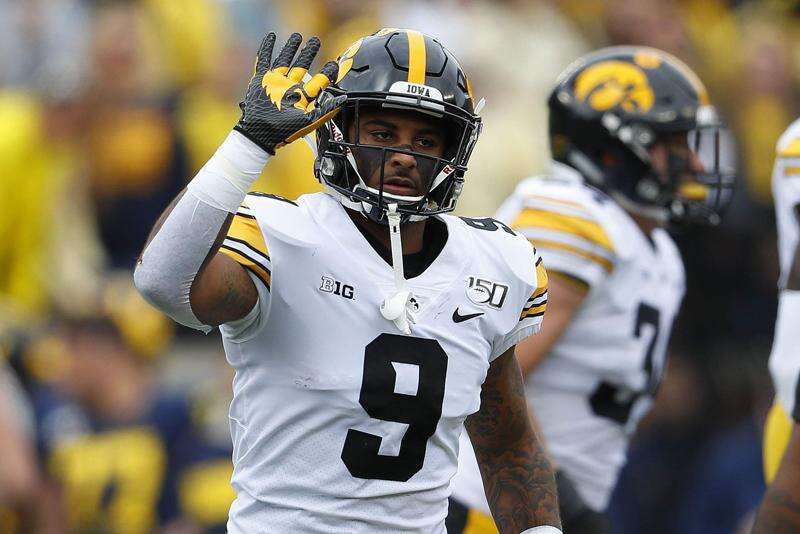 Marcello Vitti-Iowa Hawkeye DB #21 tweet media
