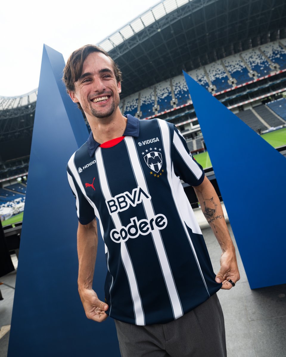 ¡Todos lo quieren tener!😮‍💨💙🤍 ¡Compra ya el Jersey Rayado Temporada 2024-2025!👉🏼 tienda.rayados.com