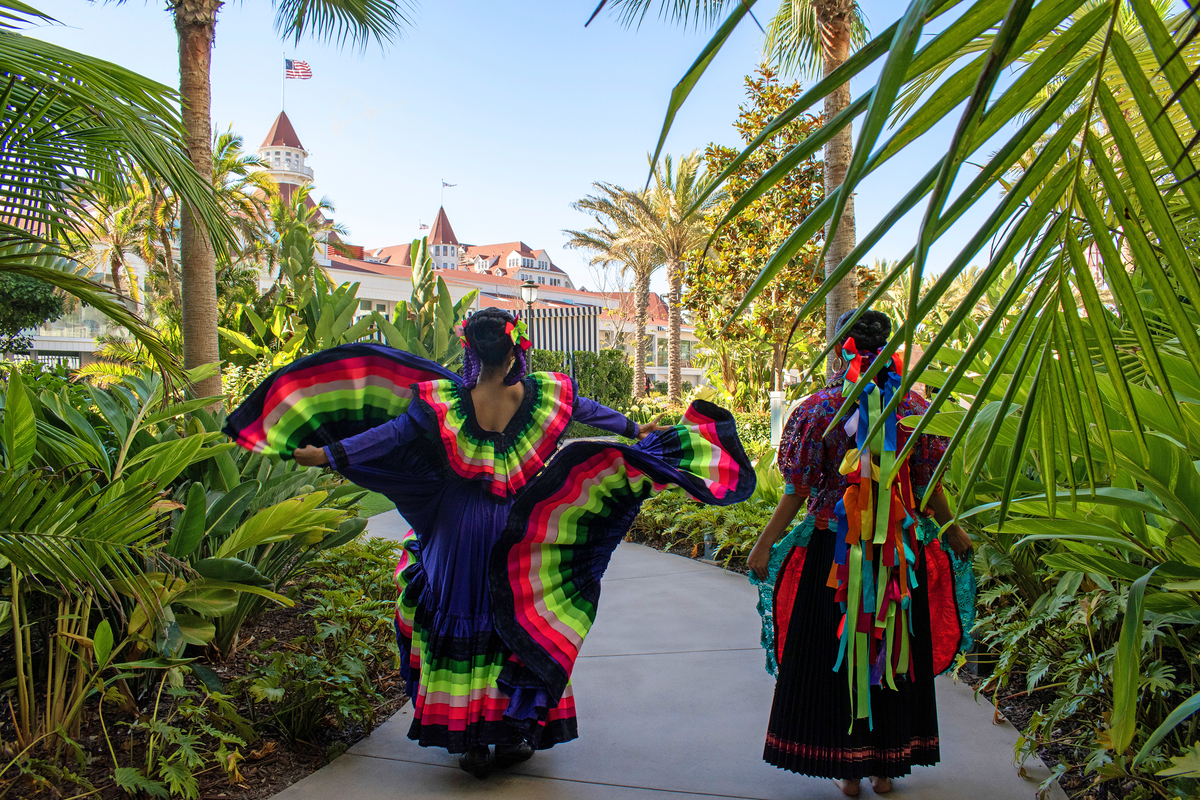Dancing the night away. 💃 Baja Beach Nights, The Del's take on a Mexican-style luau, debuts on July 19 and August 2, 16, and 30.

Learn more: bit.ly/3VTxHGR