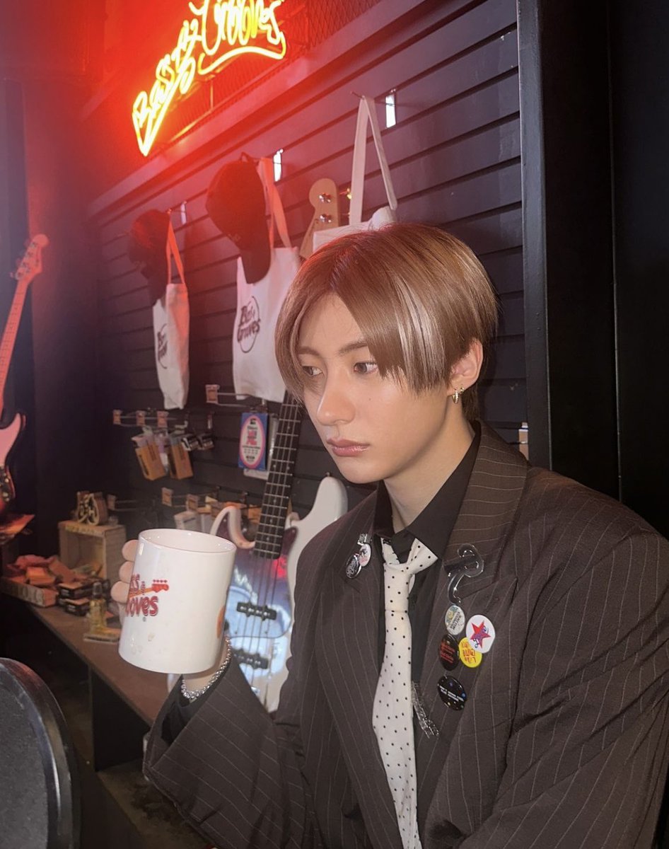 ANTONLEELAB's tweet photo. [📷] 240621 #ANTON riize_official Instagram update

"Bass and Grooves"

#앤톤 #RIIZE #라이즈 @RIIZE_official https://t.co/XVve03QAfx