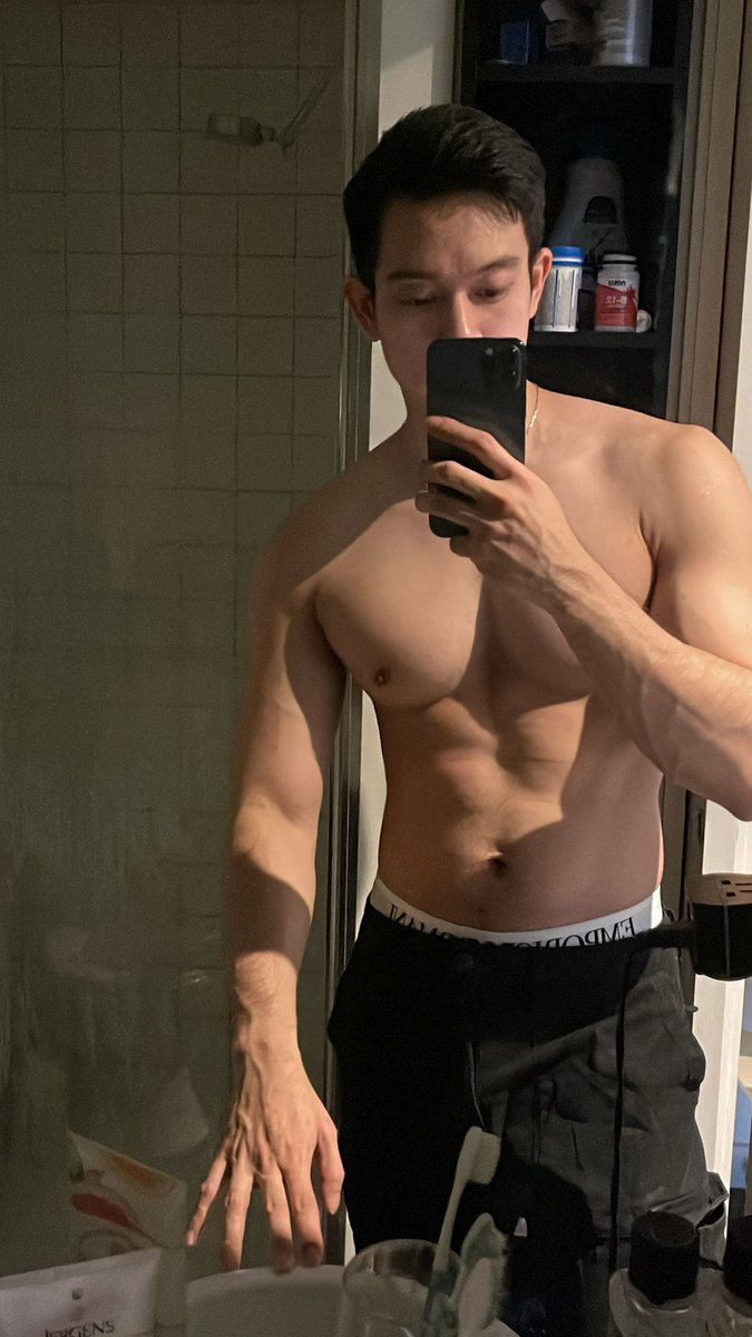 ป่วยแล้วป่วยอีก ฮืออออออ😷😷