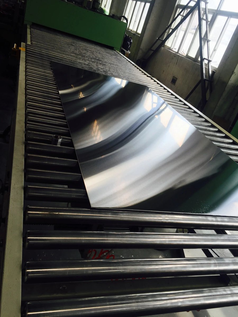 JLINStainless's tweet image. 🚀Discover DDQ Stainless Steel Plate!🌟
Unmatched ductility, flat surface, and corrosion resistance. Ideal for kitchenware🍴,auto parts🚗,and appliances🏠.
Contact us Now!
📞+86 186-2174-2353
📧info@jlinstainless.com
#StainlessSteel 
#QualityMaterials 
#DeepDrawing