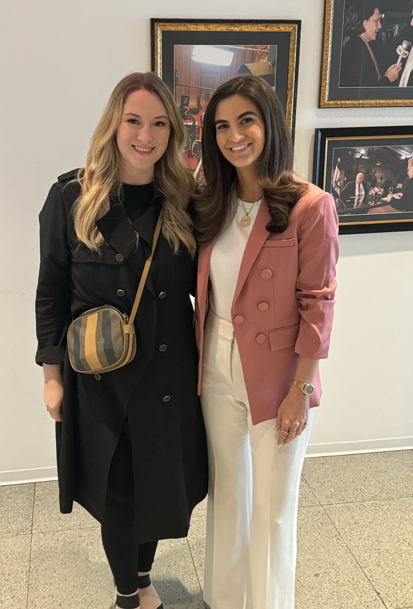 Kaitlan Collins tweet media