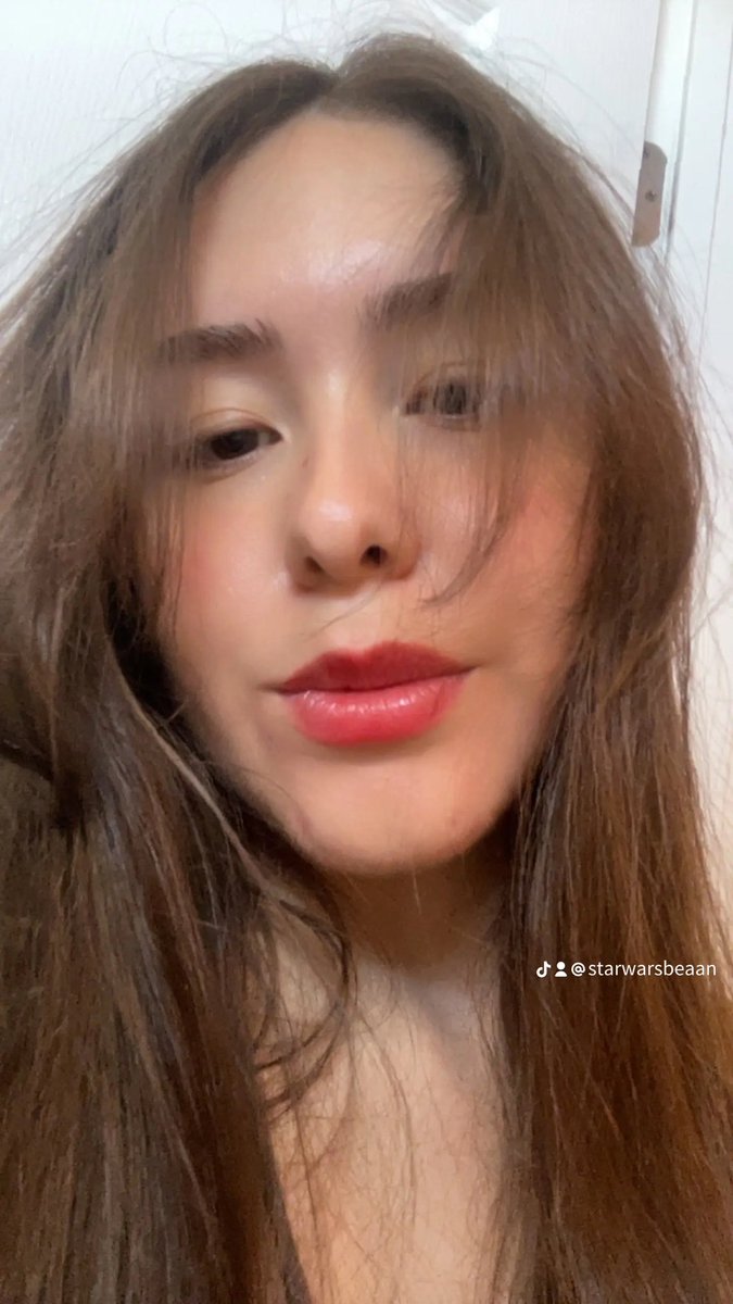 StarWarsBean's tweet image. Time to reintroduce myself on #swtwt
hiiii everyone I’m BB! ✨
- I love anything Star Wars
- Bad Batch, Jedi Survivor, and Andor
- Prequel girly
- Tech, Cal Kestis, and Padme 🫶
- I love video games
- Kingdom Hearts and F1 enthusiasts
- I’m starting to make Star Wars tiktoks