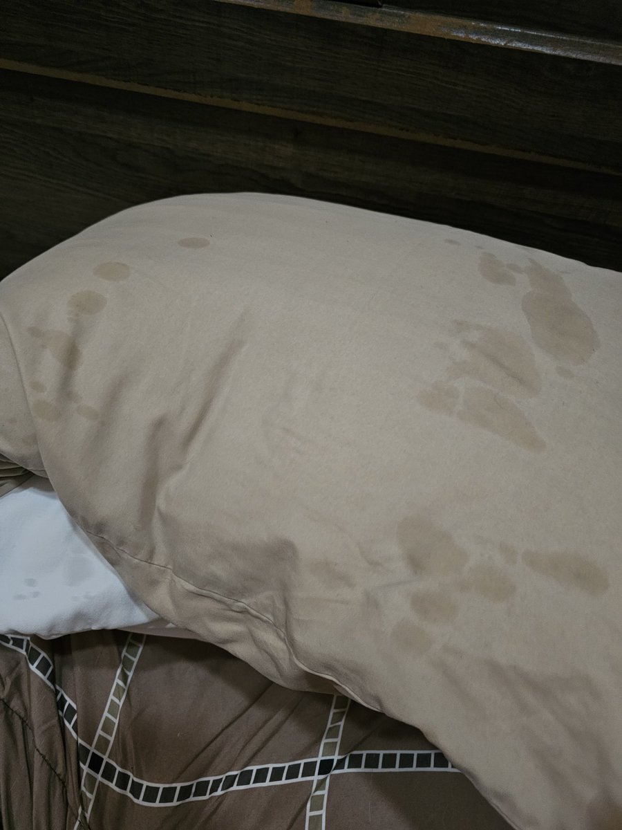 Do I replace the pillowcase after my last edging session?