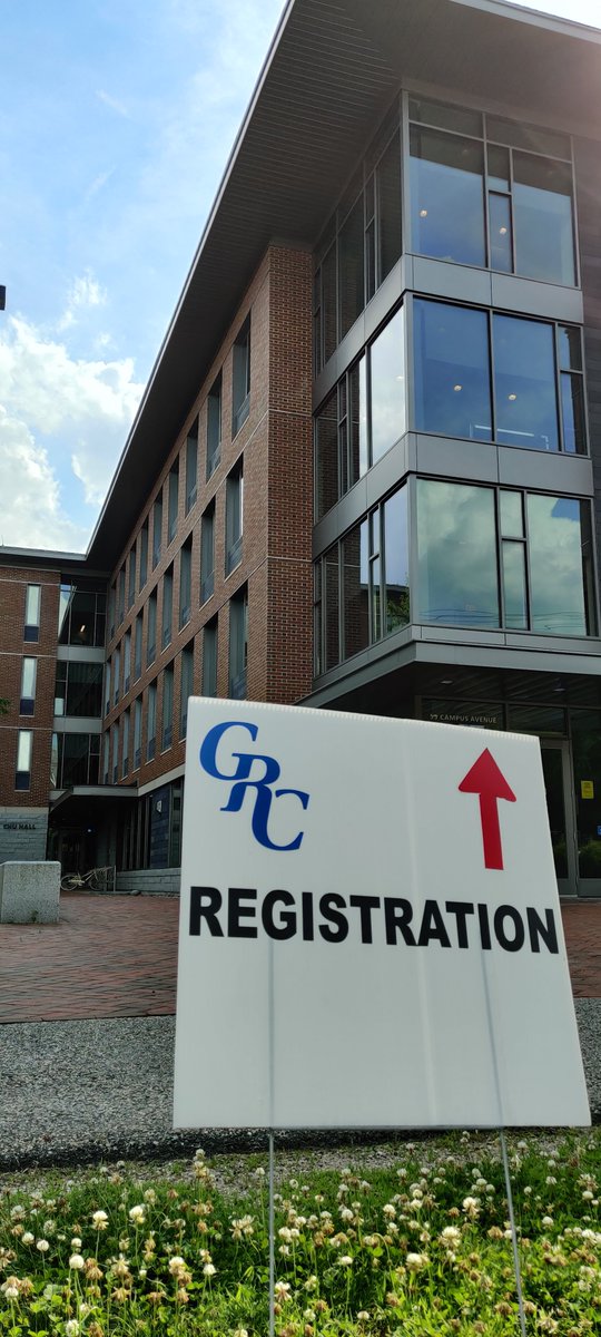 AndressenLab's tweet photo. Great week catching up with colleagues from around the world and enjoying and discussing excellent science at the #GRC  on Cyclic Nucleotide Phosphodiesterases #PDE in @BatesCollege . https://t.co/LBBoylj2cr