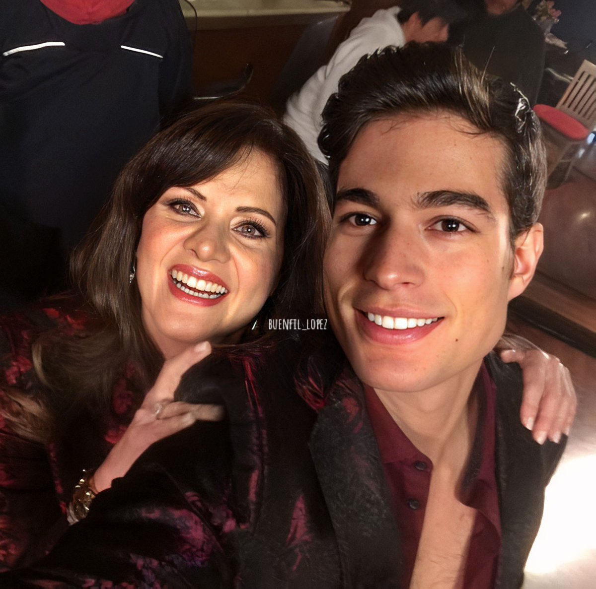 marcelea7's tweet photo. #tbt❤️ Erika Buenfil y Danilo Carrera
Mercy y Danilo Cabrera
La Doble Vida de Estela Carrillo
@ebuenfil
#erikabuenfil
#mercycabrera
#reinabella https://t.co/GJIEklXKe4