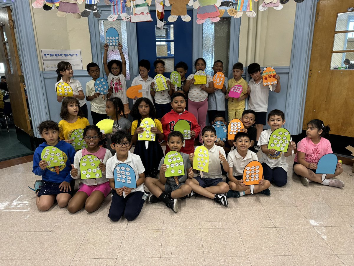 2ndGradeJKO's tweet photo. Happy 1st Day of Summer! We celebrated by practicing our multiplication facts with a popsicle craft! โ๏ธ @PS66JKO #multiplication #mathcraft #StepUpto3rdGrade https://t.co/YY4wBukPxu